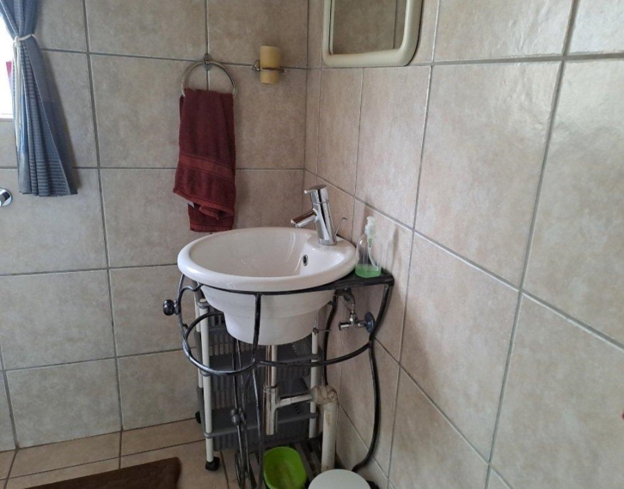 4 Bedroom Property for Sale in Universitas Free State